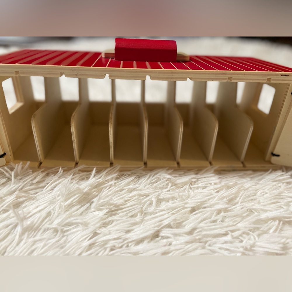 Melissa & Doug Take Along Show Horse Stable House Barn Only Wood Montessori Red - Picture 4 of 6